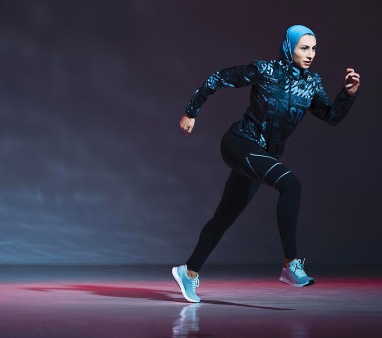 Peluncuran 'Nike Pro Hijab'. Bukti Bahwa Atlet Berhijab Tak Bisa Lagi Dipandang Sebelah Mata