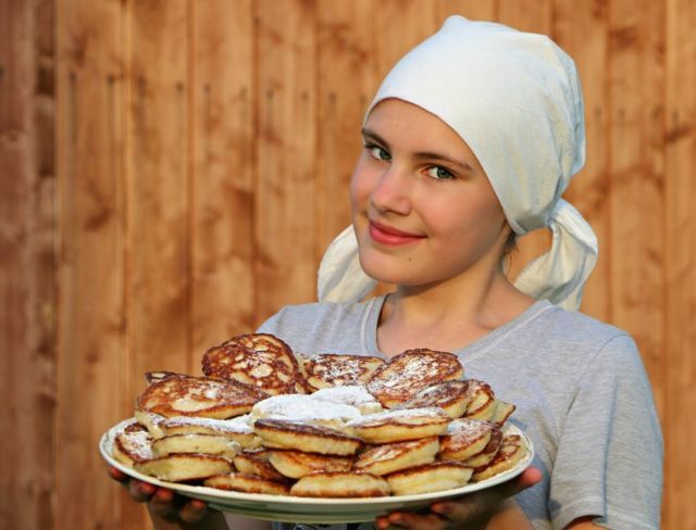 Tak hanya tampan, 7 lelaki indonesi aini juga pandai memasak