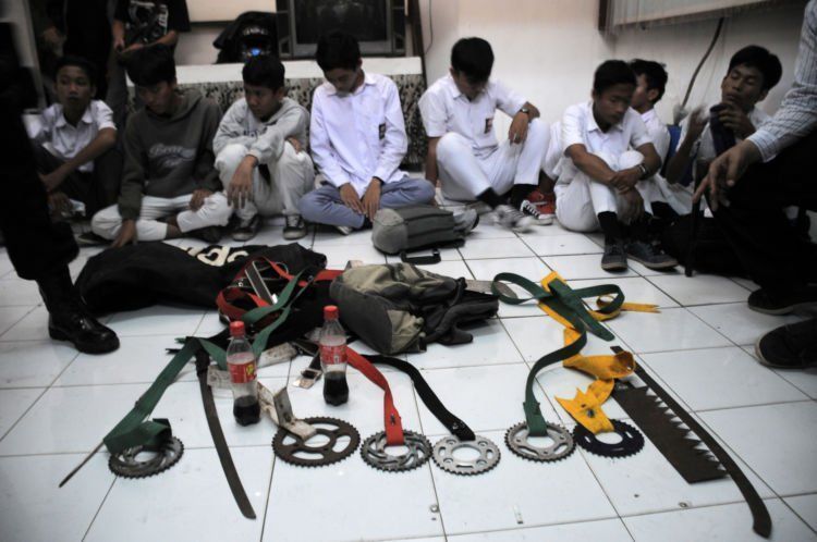 Liput Fenomena Tawuran Indonesia, Media Luar Bingung Setengah Mati. Kalau Ditanya, Kita Juga Sih