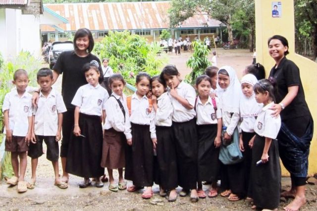 Pakai Seragam Sekolah Tiap Hari, Tapi Mungkin Dikit yang Tahu Makna atau Kenapa Warnanya Beda-beda