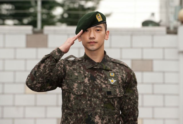 9 Info Seputar Wajib Militer yang Harus Kalian Tahu. Sedih, Bentar Lagi Lee Min Ho Oppa Mau Wamil