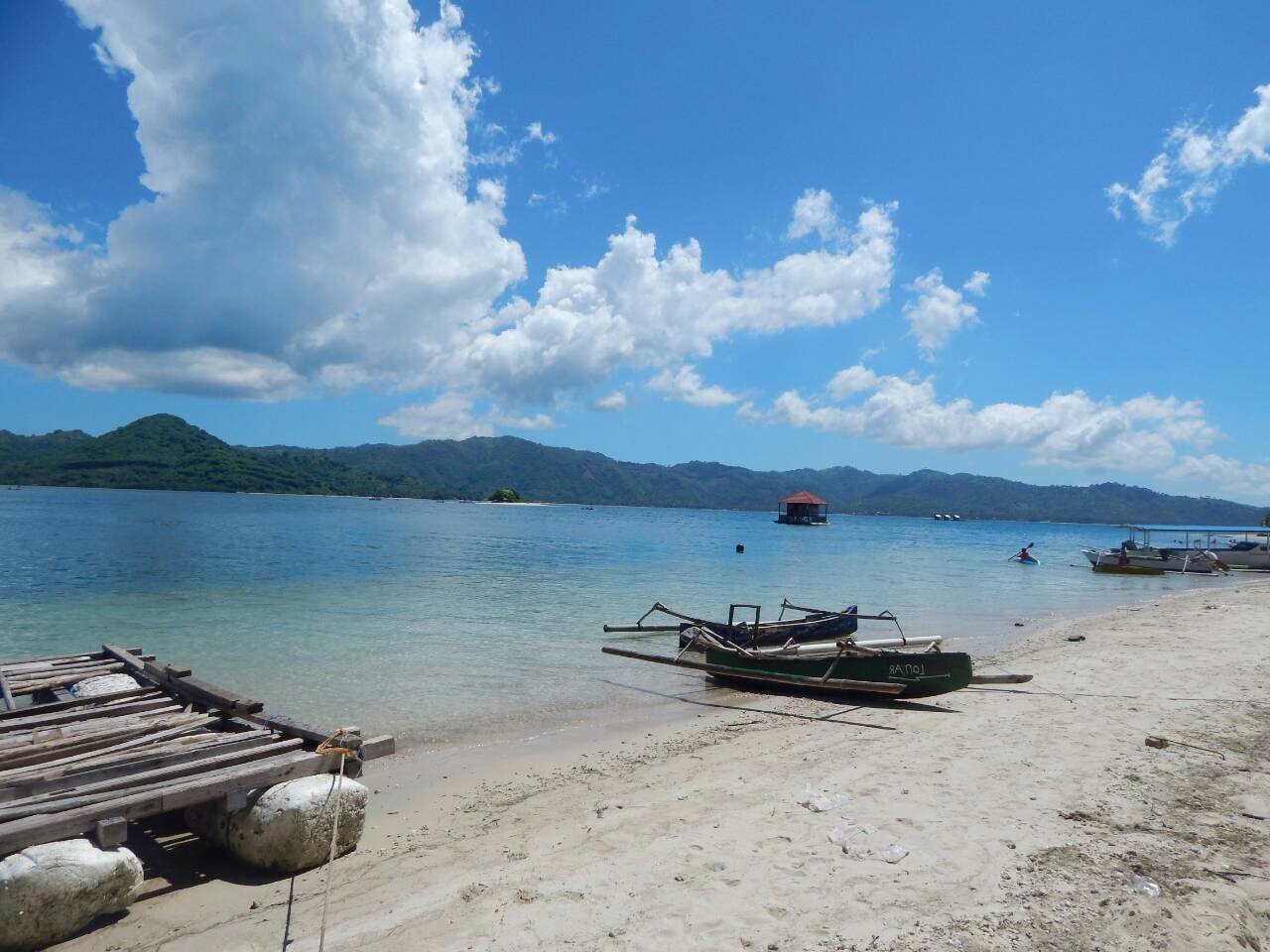 Senja dan Balutan Awan Hitam