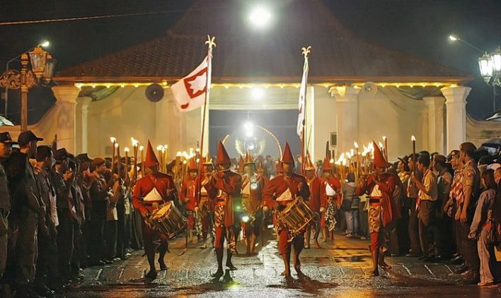 Menguak Suara Misterius Drum Band di Jogja Pada Dini Hari. Begini Penjelasan yang Harus Kamu Tahu!