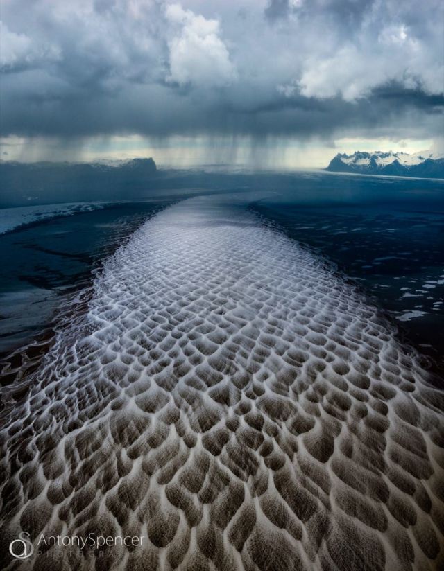 15 Foto Destinasi Aneh dan Ajaib di Muka Bumi. Kok Ada ya Tempat Menakjubkan Seperti Ini?