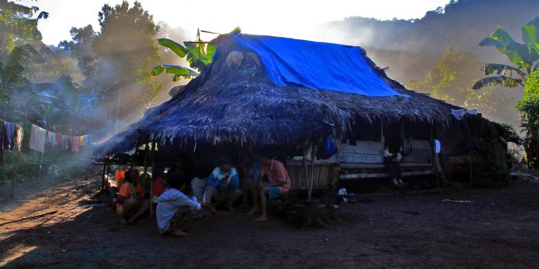 Tentang Suku Polahi yang Punya Tiga Tuhan dan Budaya Kawin Sedarah. Biar Cowok Makin Melek Sejarah!