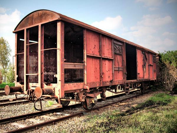 Menelisik Kisah-kisah Misteri di Kampus UI. Mulai dari Kereta Hantu Sampai Perempuan Gantung Diri!