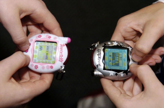 Siap-siap Generasi 90an, Tamagotchi Versi Original Akan Kembali Dijual!