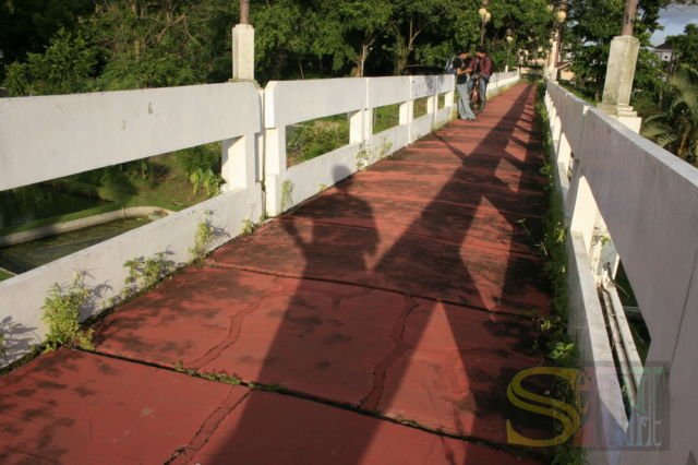 Kenalan dengan Sosok Hantu Mbak Rohana, Sosok Penunggu Jembatan Pertanian UGM!