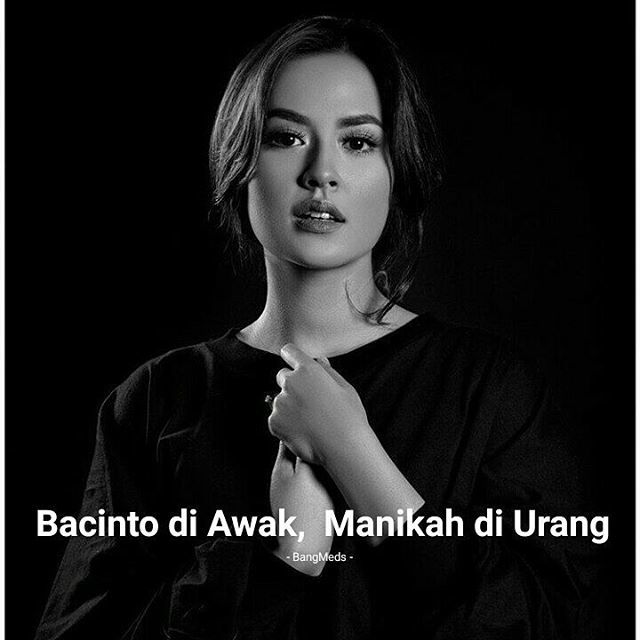 13 Meme Menyambut Hari Patah Hati Nasional: Raisa-Hamish Resmi Bertunangan!