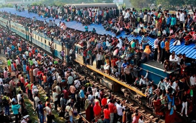 10 Potret Jalur Komuter Paling Matikan di Dunia. Cuma Mau Berangkat Kerja Saja, Harus Bertaruh Nyawa