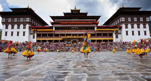 Tahu Negara Bhutan? Jarang Didatangi Sebenarnya, Tapi Biaya Travelingnya Sampai 2,6 Juta Per Hari :(