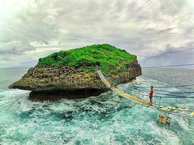 15 Destinasi Instagrammable dan Tersembunyi di Pelosok Jogja. Nyesel Kalau Nggak Main ke Sana!