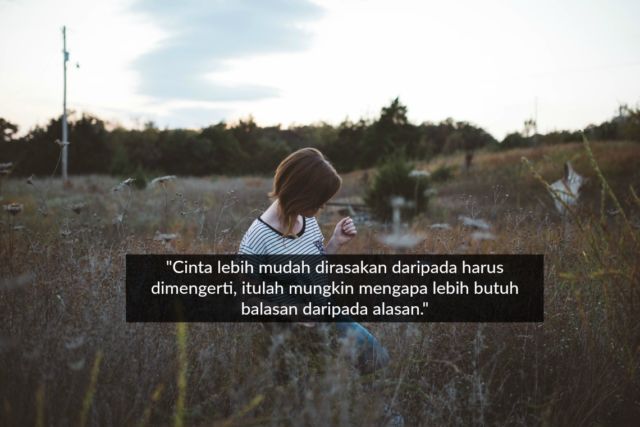 Quotes Pidi Baiq Ini Bikin Cowok Memandang Cinta Dari Sisi yang Berbeda. Simpel Tapi Ngena Banget!