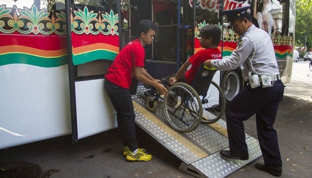 11 Fasilitas Difabel yang Masih Jarang Banget Ada di Indonesia. Harus Segera Diperbanyak!