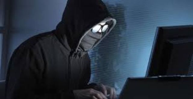 Hacker Tidak Selalu Jahat, Mereka Juga Bisa Jadi Pahlawan Penyelamat Cyber Crime. Ini Buktinya