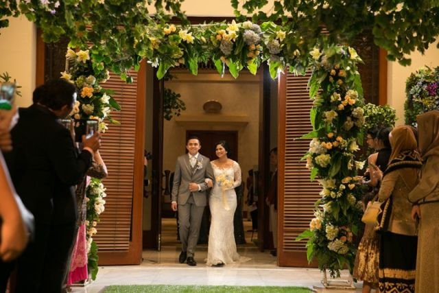 10 Dekorasi Garden Party di Dalam Ruangan. Nggak Ada Lagi Istilah Takut Kehujanan