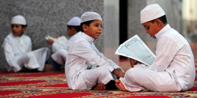 Pawai Ramadan yang Harusnya Bawa Kedamaian, Justru Penuh Anak-anak Berteriak 'Bunuh Ahok'. Gawat Sih