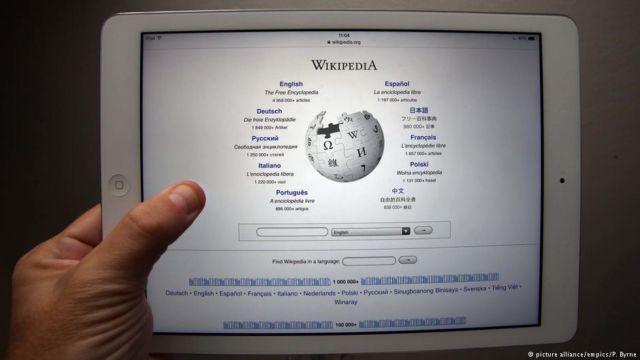 Nggak Mau Cuma Jadi Pembaca, Cina Bikin Wikipedia-nya Sendiri! Udah Rekrut 20 Ribu Orang Lho