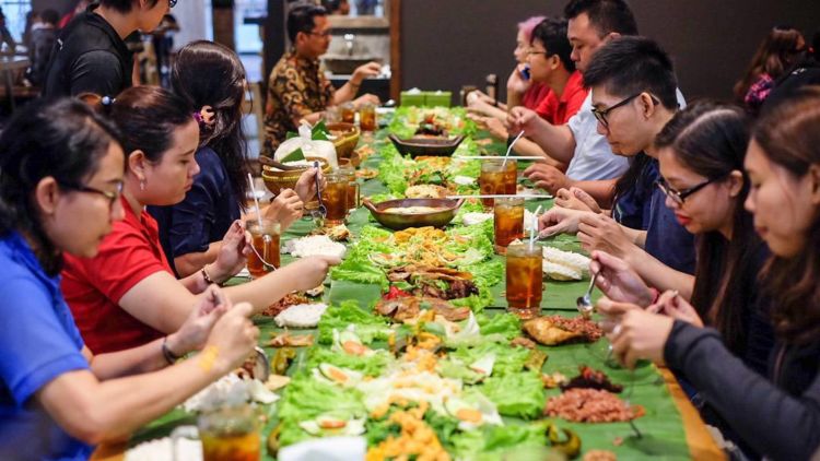 5 Tempat Makan A la Kembulan di Berbagai Kota. Pastikan Kamu Sudah Pernah Coba!