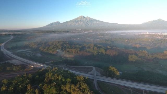 Deretan Foto Tol Salatiga yang Sangat Memanjakan Mata. Makin Sah Jadi Tol Terindah di Indonesia!