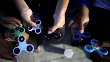 Fidget Spinner Bukan Sekedar Permainan Kekinian yang Lagi Hits