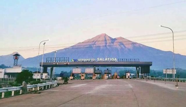 Deretan Foto Tol Salatiga yang Sangat Memanjakan Mata. Makin Sah Jadi Tol Terindah di Indonesia!