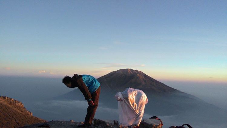 7 Kemudahan dalam Ibadah yang Bisa Didapatkan oleh Musafir. Manfaatkan Agar Ibadahmu Lancar!