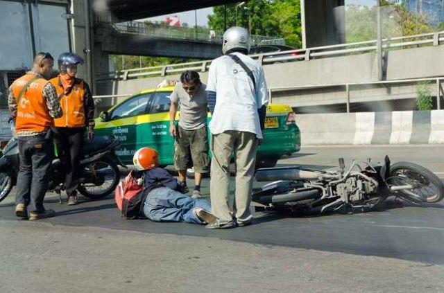 Bukannya Ditolong, Malah Direkam. Viralnya Video Kecelakaan di Kemayoran Ini Sangat Menyedihkan