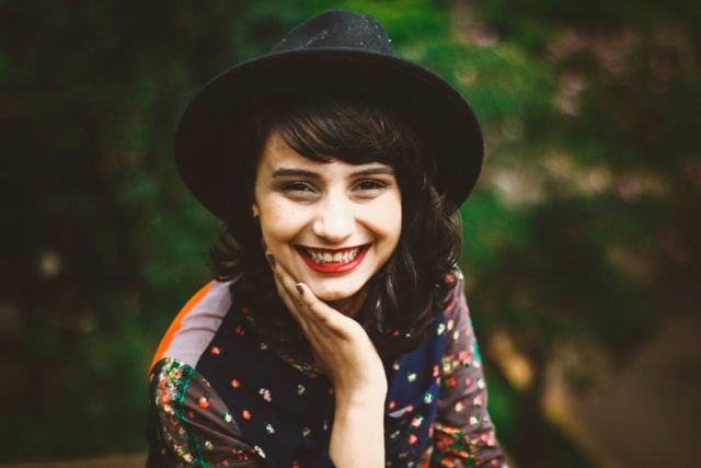 tilt-shift-lens-photography-of-black-haired-woman