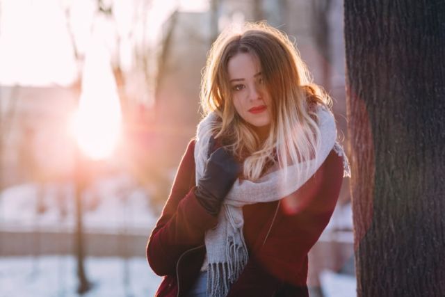 portrait-of-young-woman-during-winter