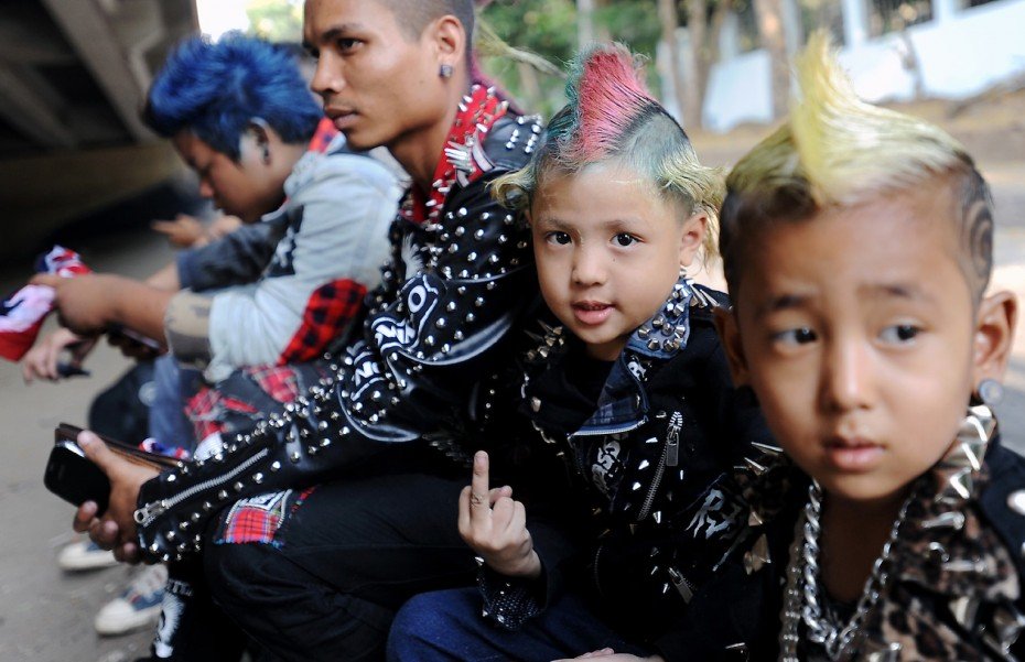 Dinas Sosial Memilih Pakai Metode Rukiyah Untuk Mengatasi Anak Punk di Jalanan. Masuk Akal Nggak?