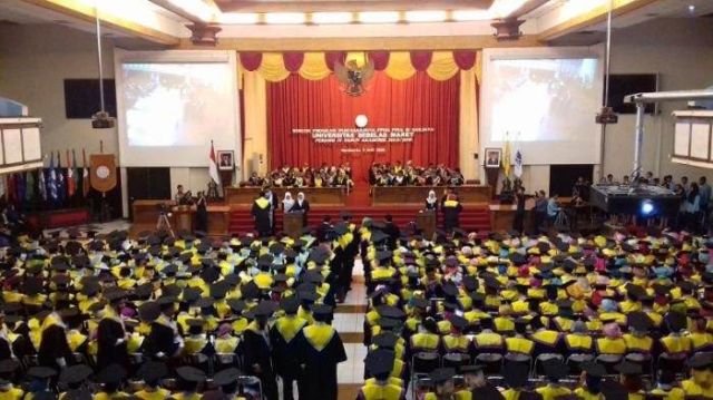 Yang katanya sudah mau wisuda