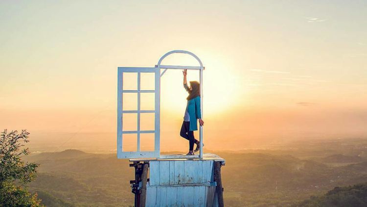 Pintu Langit, Spot Foto Paling Hits dan Instagrammable di Dlingo, Bantul. Bakal Bikin Kamu Enggan Pulang!