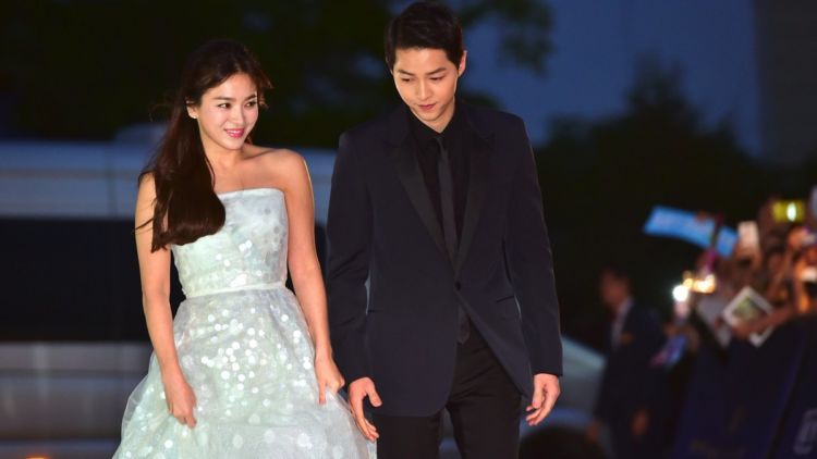 Kabar Bahagia (atau Sedih Buat Kamu?): Song Joong Ki dan Song Hye Kyo Menikah Oktober Mendatang