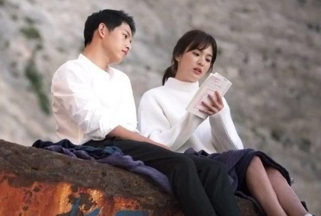 Song-Song Couple