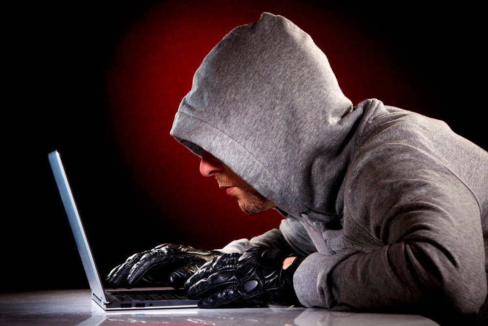 5 Langkah Menangkal Serangan Hacker Sebelum Kalian Belanja Online