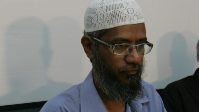 Polemik Pencabutan Paspor Zakir Naik dan Kenapa Bisa Seseorang Kehilangan Kewarganegaraan