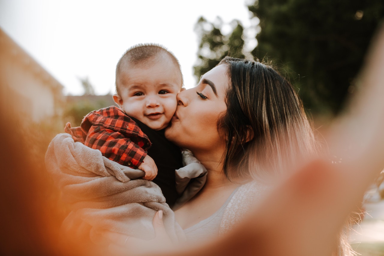 6 Hal Ini yang Biasanya Dirasakan Seorang Ibu Baru. Baca Deh Biar Nggak Kaget Nanti