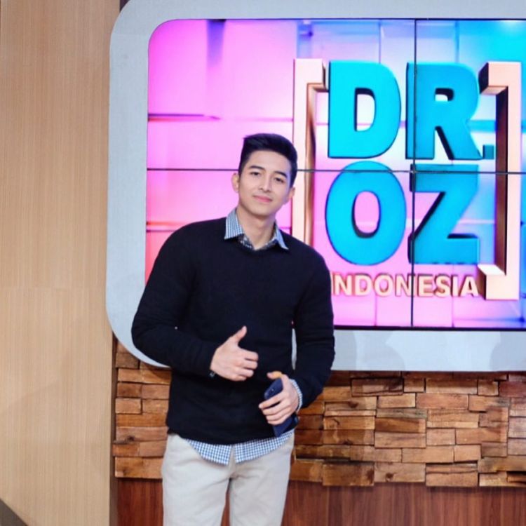 Dokter Aditya Surya Pratama, Host Baru Dr Oz Indonesia. Asli Bakal Bikin Semua Cewek Meleleh!