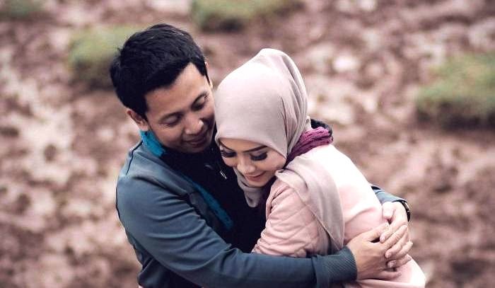 Nggak Ada yang Salah Dengan Jatuh Cinta, Asal Jangan Perlakukan Cinta Dengan Salah!