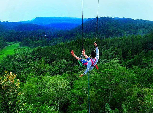 Ayunan Langit Kulonprogo, Spot Kekinian yang Memacu Adrenalin di Sudut Barat Daya Jogja!