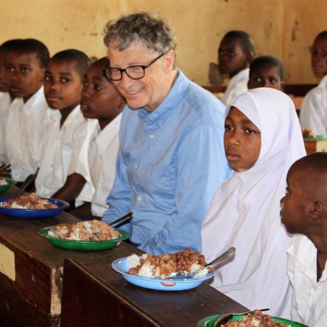 Begini Cara Orang Terkaya Dunia, Bill Gates, Mengisi Waktu Liburannya. Inspiratif dan Sederhana!