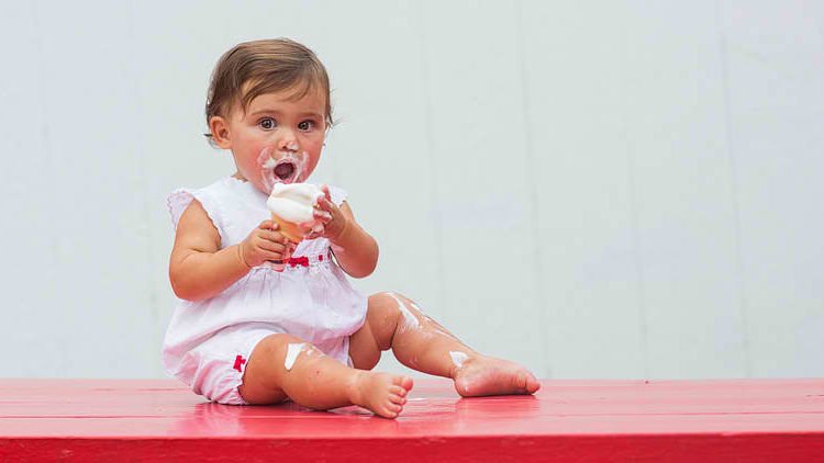 Sebuah Perusahaan Makanan di Jepang Bikin Es Krim yang Susah Meleleh. Ini Rahasia Daya Tahannya!