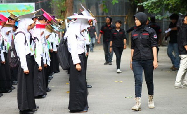 Ospek Bukan Perkara Sulit. Lakukan 5 Kiat Ini Agar Kamu Para Maba Sukses Menjalaninya