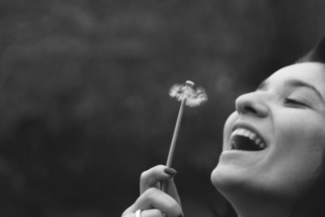 adult-black-and-white-close-up-dandelion