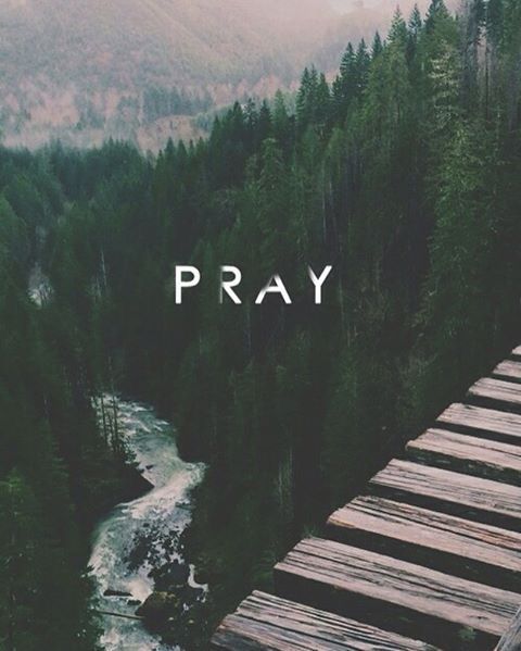 pray