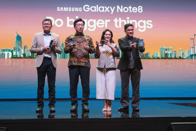 Untuk Kamu Para Pecinta Gadget, Siapkan Diri Untuk Mendapatkan Samsung Galaxy Note8 yang Super Canggih!