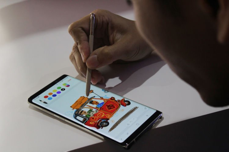 Untuk Kamu Para Pecinta Gadget, Siapkan Diri Untuk Mendapatkan Samsung Galaxy Note8 yang Super Canggih!