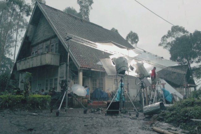 7 Destinasi di Indonesia Ini Cocok Jadi Setting Lokasi Film The Nun. Sama-sama Serem Sih!