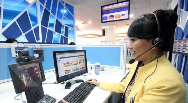 Call Center Itu Ternyata Salah Satu Pekerjaan Paling Stres Sedunia. Beban Emosinya Luar Biasa